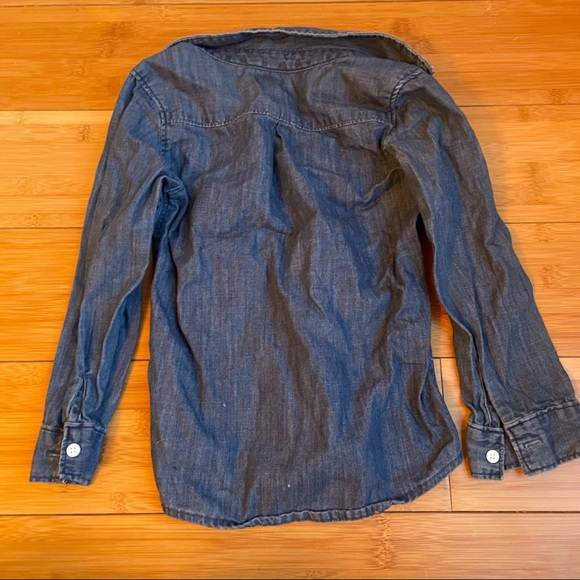 Girls Cat and Jack denim button shirt sz 4t - Picture 3 of 3